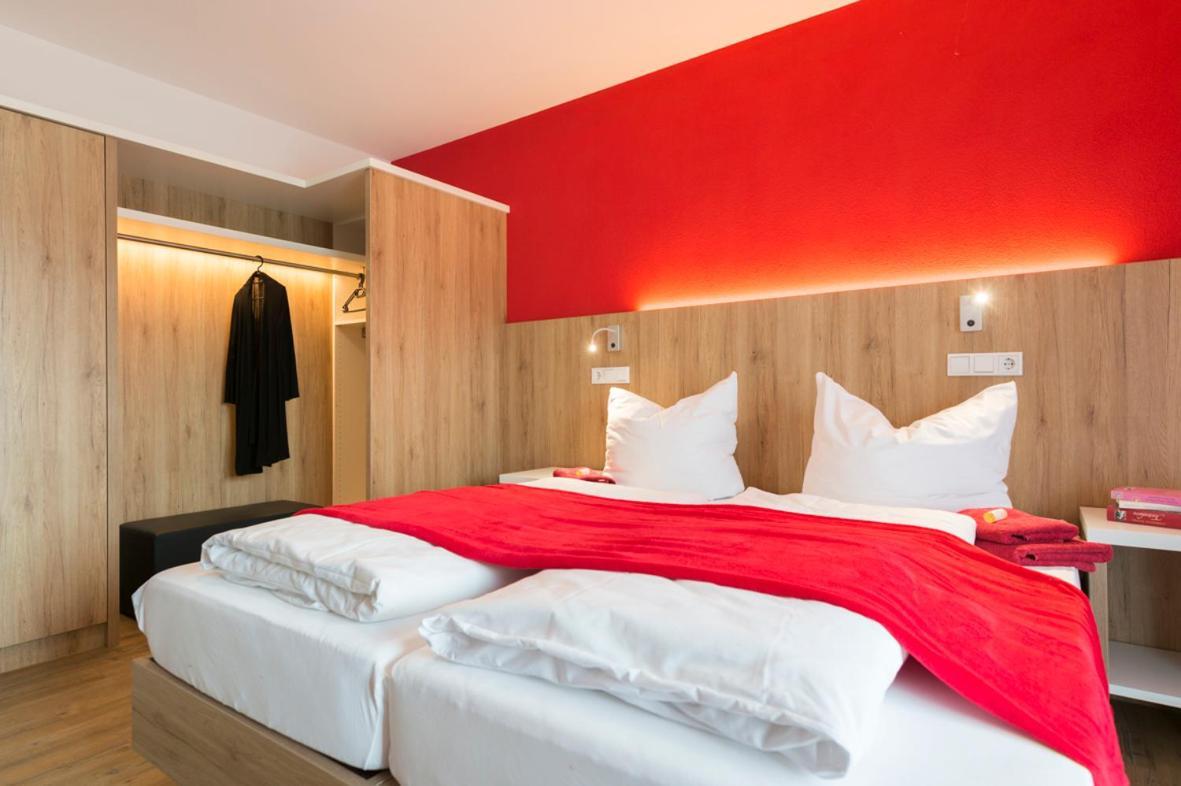 Hofmann'S Apartements & Ferienwohnungen Oberdachstetten Bagian luar foto